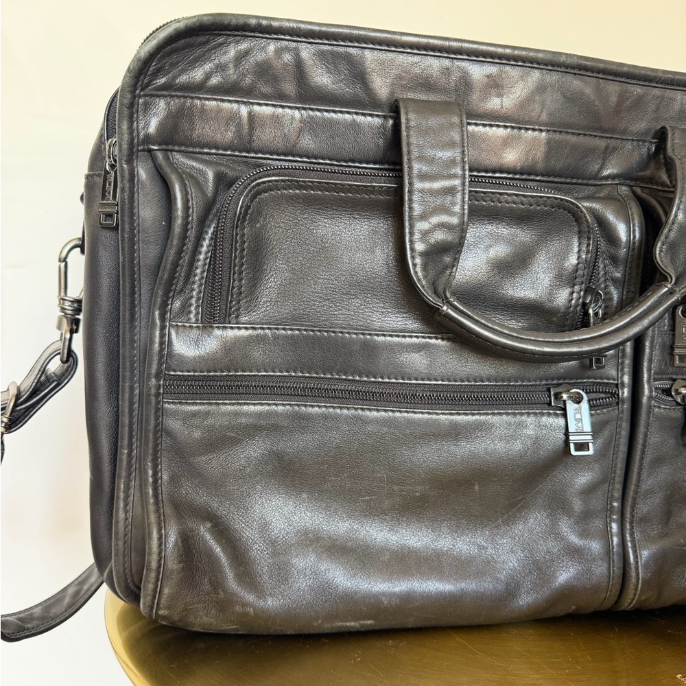 TUMI Black Leather Briefcase - Picture 3 of 5